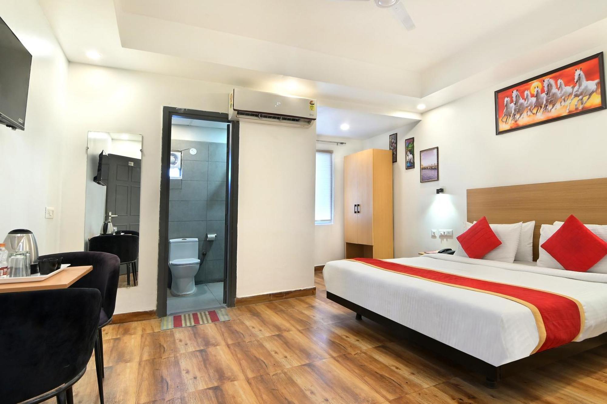 Hotel Red York By Byob Hotels Noida Exteriér fotografie
