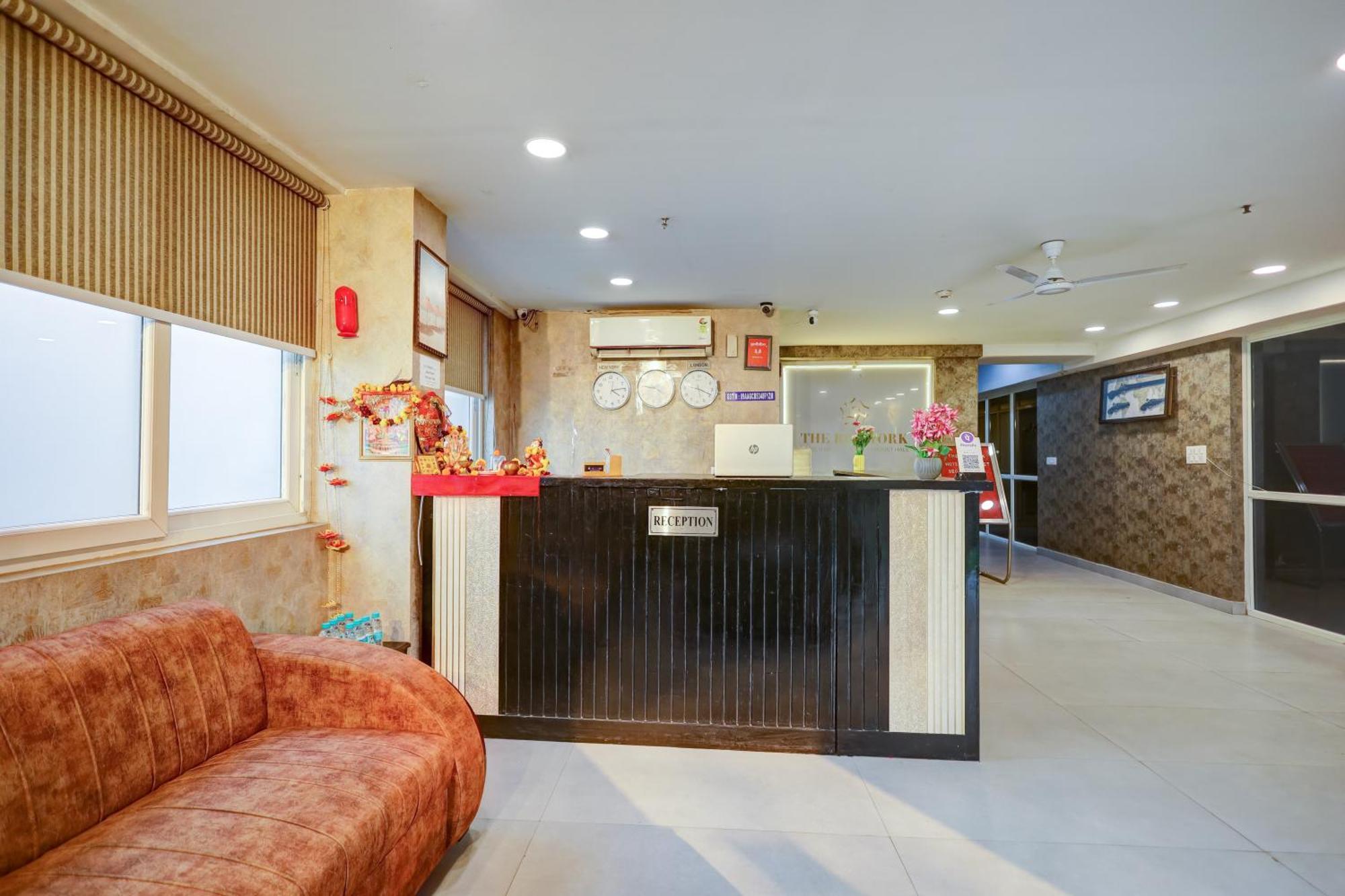 Hotel Red York By Byob Hotels Noida Exteriér fotografie