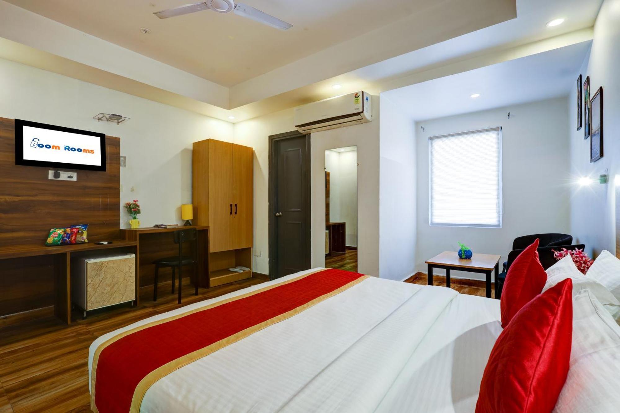 Hotel Red York By Byob Hotels Noida Exteriér fotografie